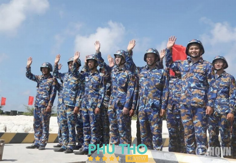 Đền Hùng trong tim người lính đảo