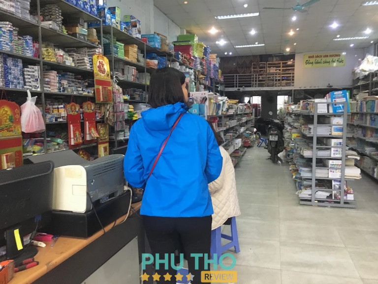 Nhà Sách Lan Hương Vĩnh Yên